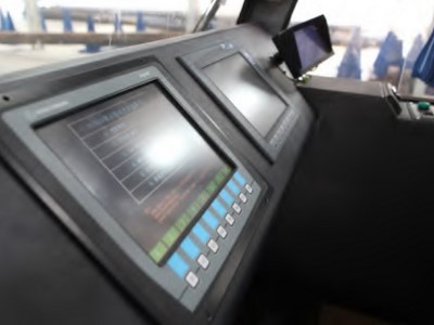 Grúa de Celosía Sobre Orugas